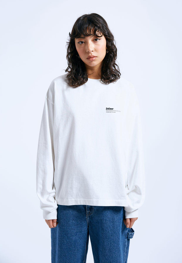 Lily_Longsleeve_Off_White_World_9779